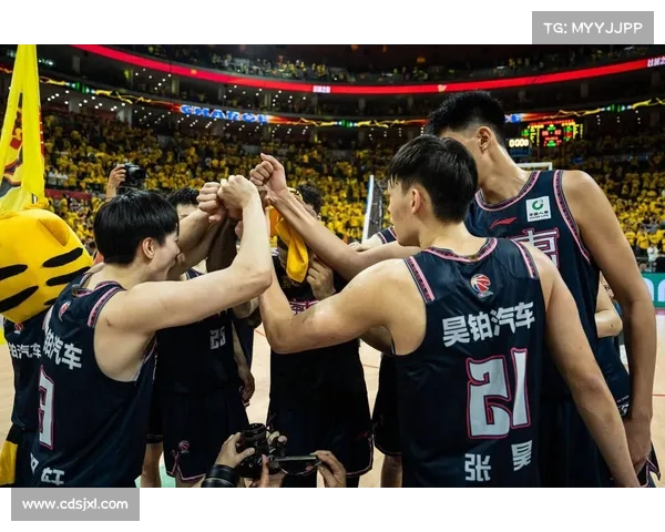 CBA常规赛:广东84-74战胜广厦,终结广厦6连胜 CBA常规赛:广东84-74战胜广厦,终结广厦6连胜