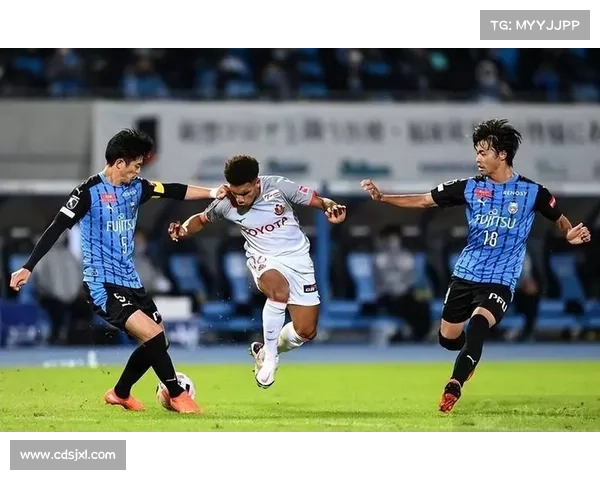 东京绿茵 vs 东京FC(东京德比) 广岛三箭 vs 鹿岛鹿角(榜首之争) 东京绿茵 vs 东京FC(东京德比) 广岛三箭 vs 鹿岛鹿角(榜首之争)